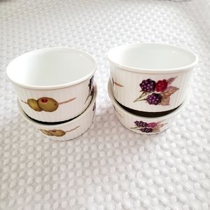 Royal Worcester "M" porcelain ramekins (4)